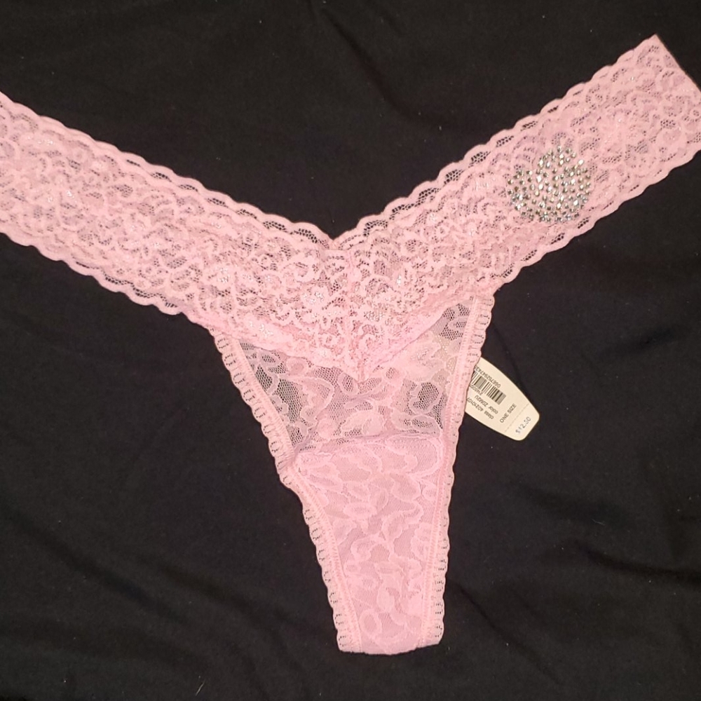 Panties (2) - Picture 2 of 4